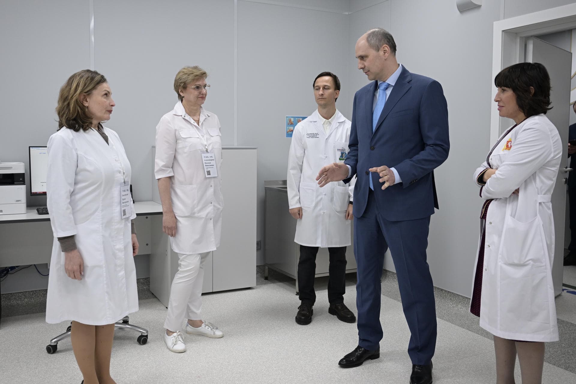 Владимиру Путину презентовали первое модульное приемно-диагностическое отделение с системой триаж в Екатеринбурге